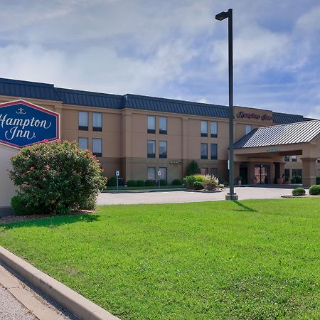 Hampton Inn Марион Экстерьер фото