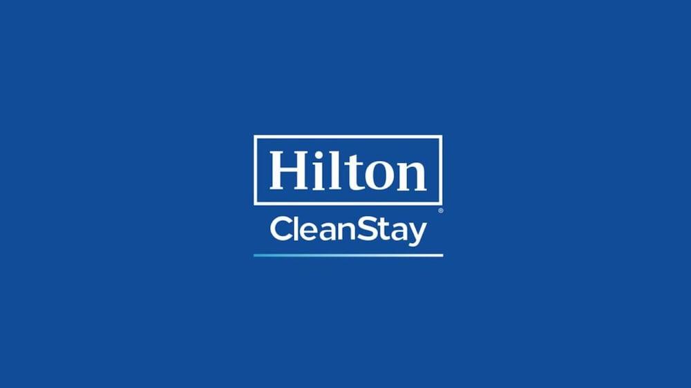 Hampton Inn Марион Экстерьер фото