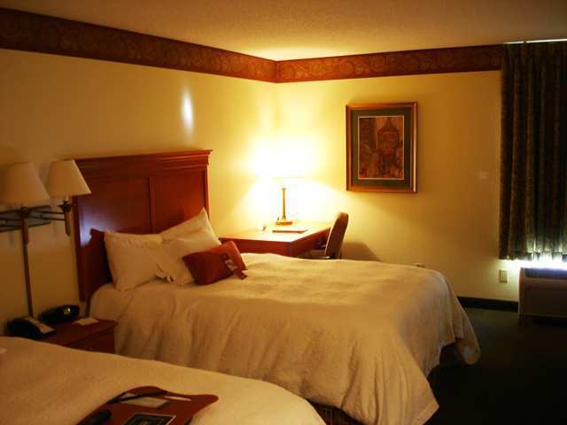 Hampton Inn Марион Номер фото